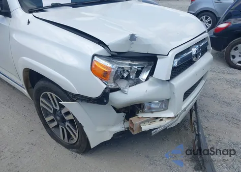 2010 Toyota 4Runner Limited V6 из США, поврежденный, VIN JTEZU5JR2A5004069